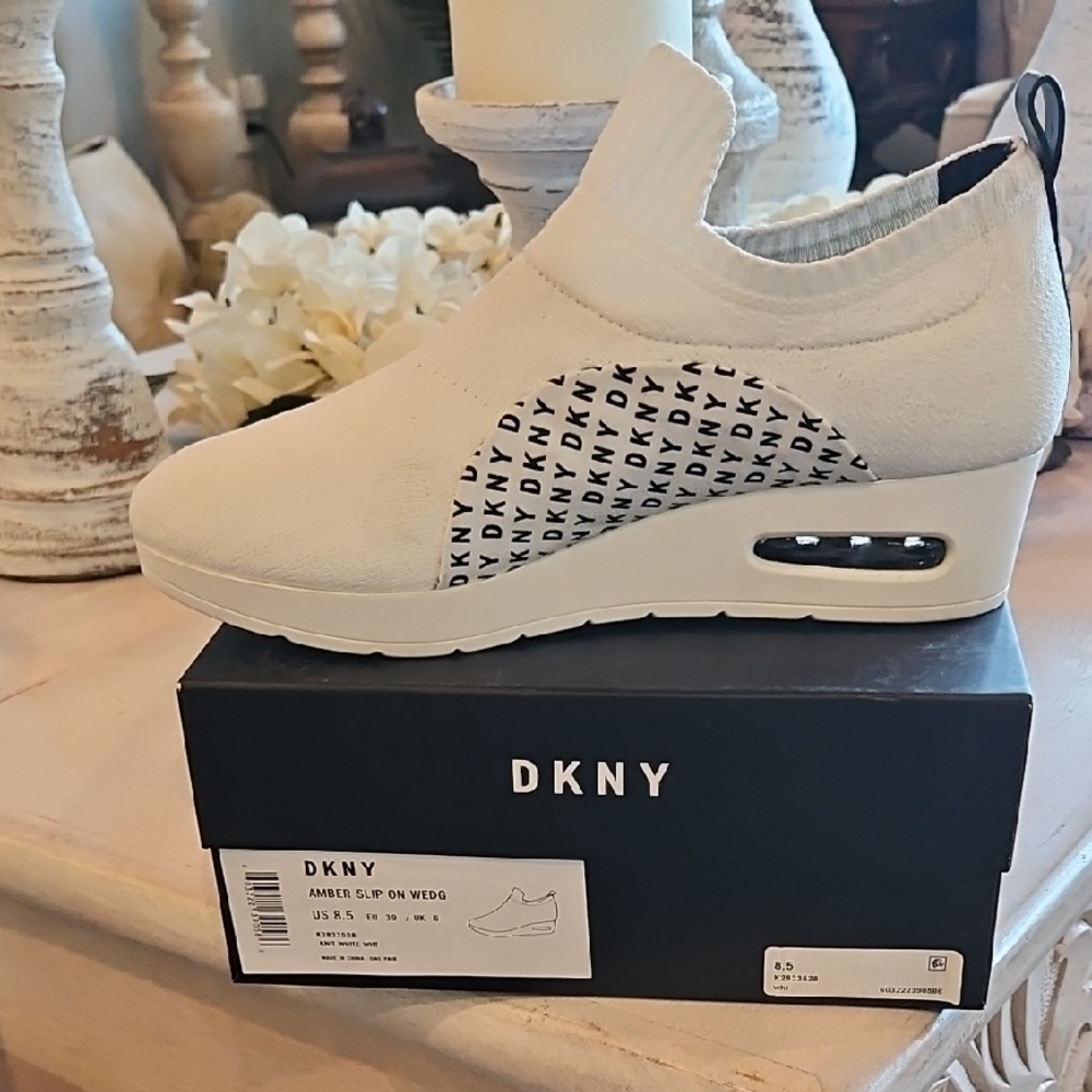 DKNY Off-White Slip-On Wedge Sneaker with Logo Panel